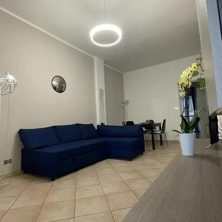 Casa Stile Spagnolo In Centro アパート ラ・スペツィア